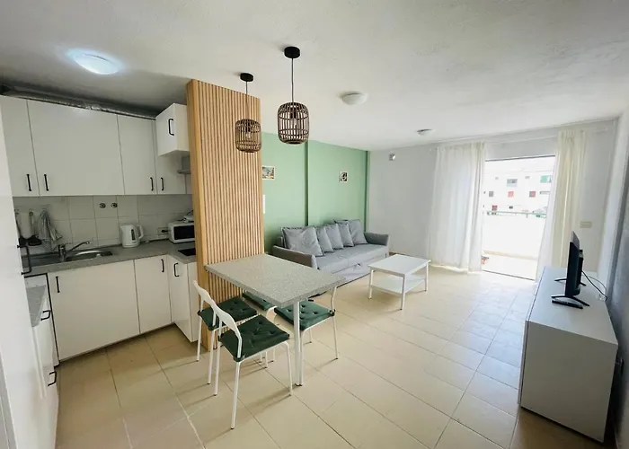 דירה Alondras Park Mialsoma