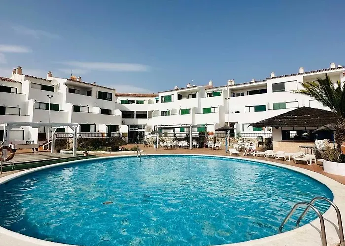 Alondras Park Mialsoma דירה